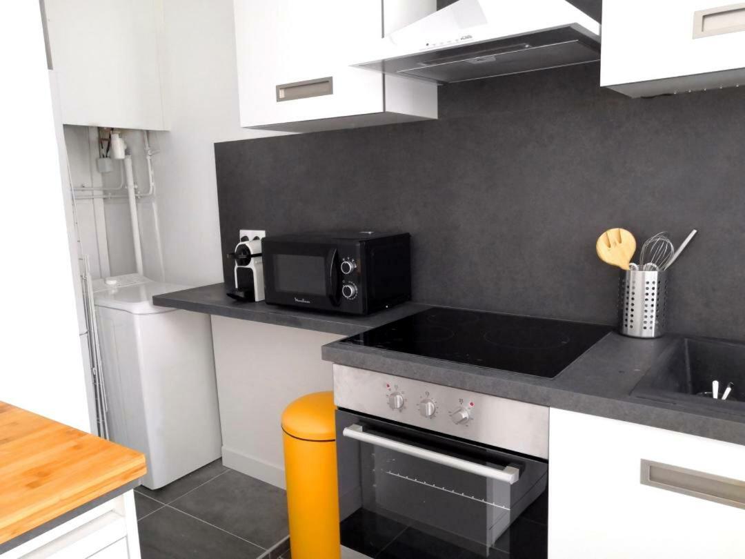 Beautifully Bright Apartment In Old Town Σαιν-Τροπέ Εξωτερικό φωτογραφία